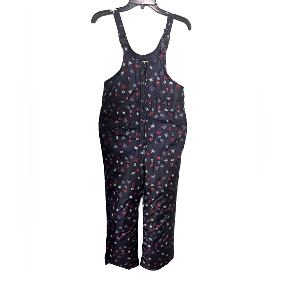 Oshkosh b’gosh youth size 12 overall snowsuit snowflake design. Rare find